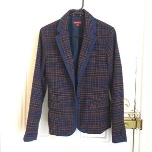 Navy plaid patterned blazer